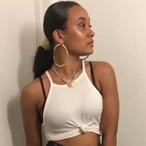 Meet your Posher, Lee